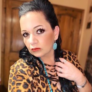 Meet your Posher, Marisela